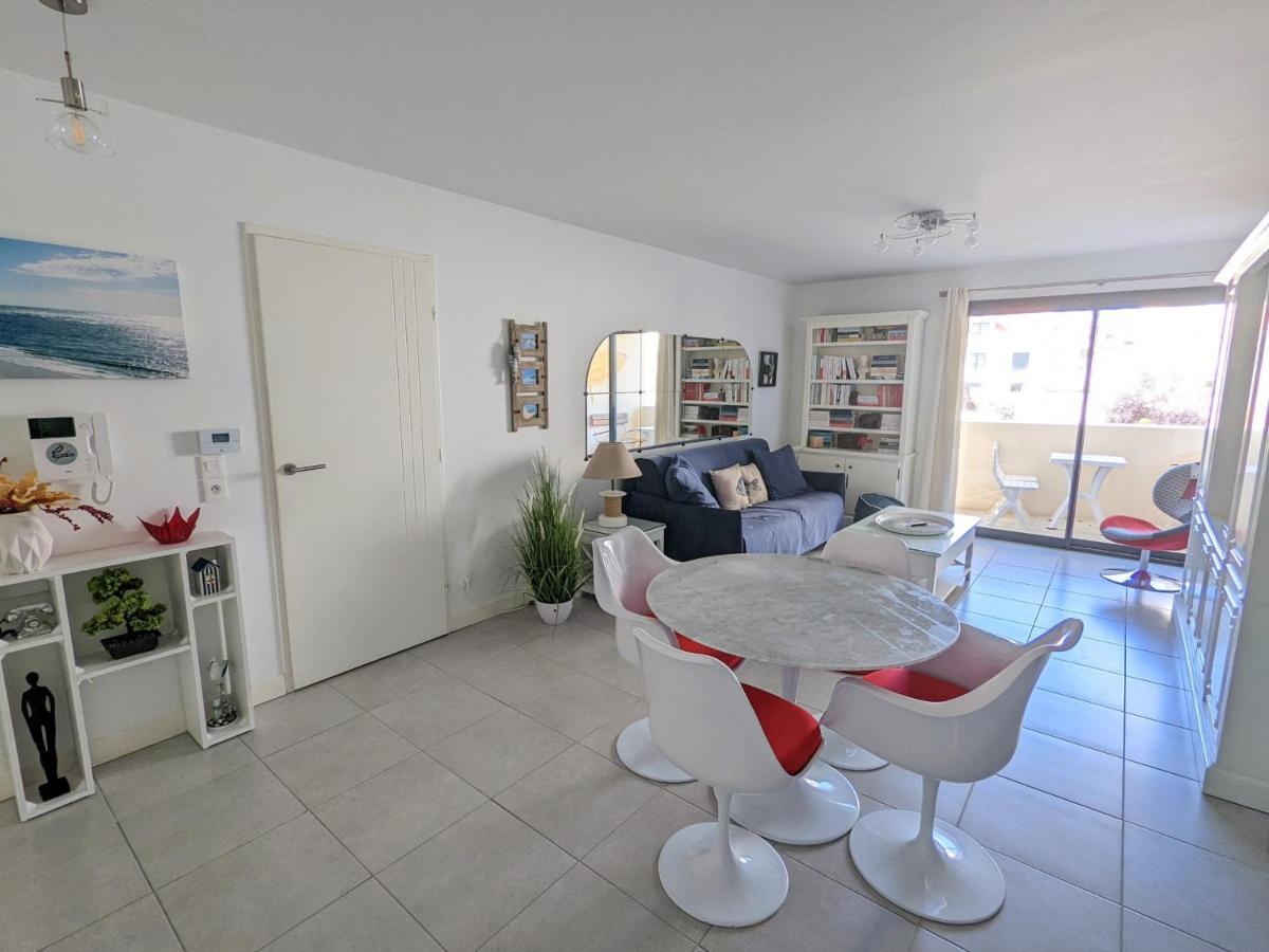 Arcachon Centre Ville - Charmant T2 Avec Balcon, Parking Securise, Proche Gare, Commerces Et Plage - Fr-1-420-90 Exterior foto